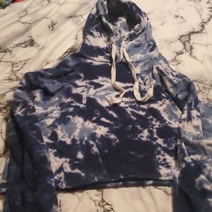 Cropped hoodie